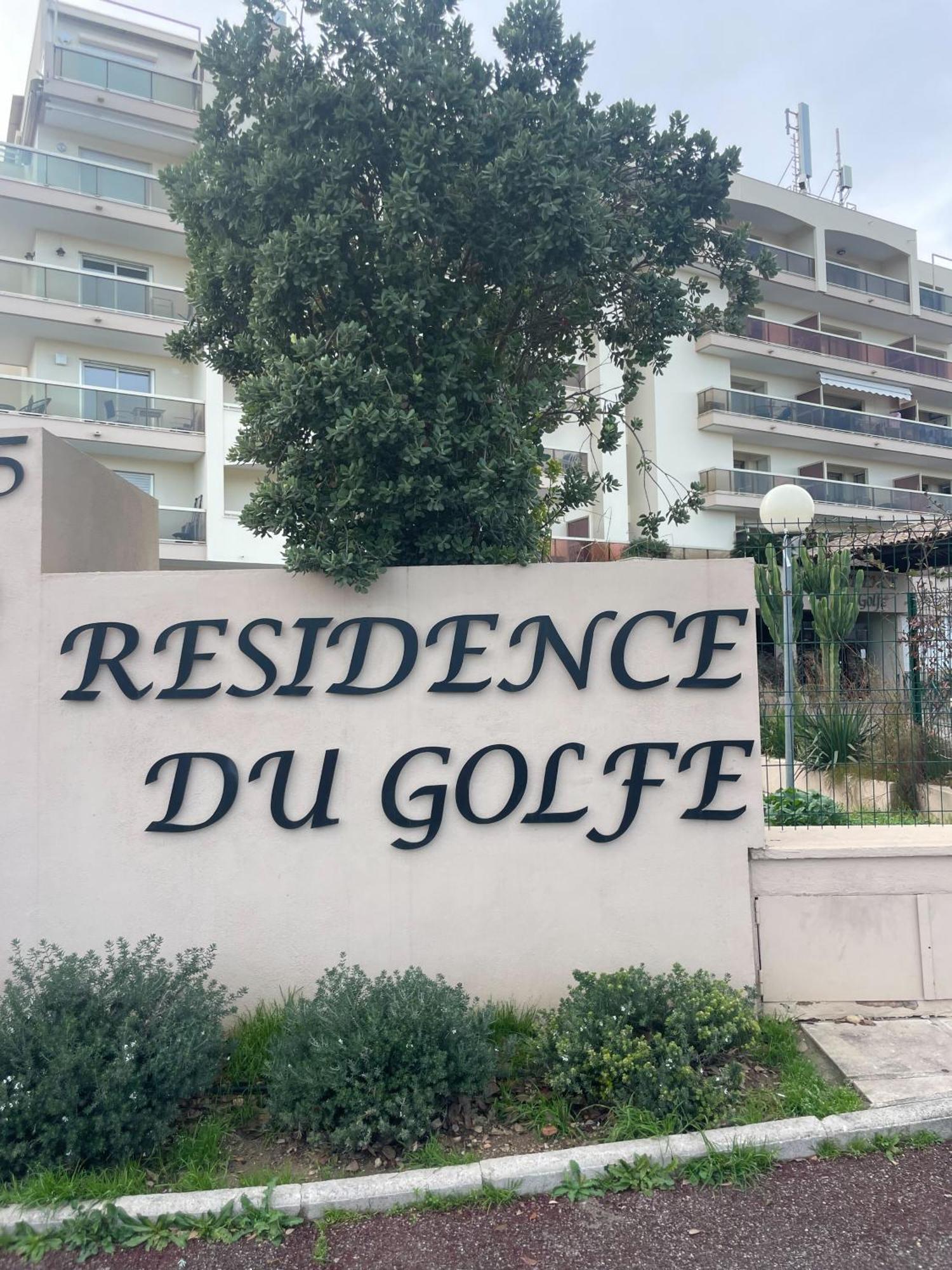 Appartement Vue Mer, 5Min A Pied De La Plage, Parking Prive Vallauris Ngoại thất bức ảnh